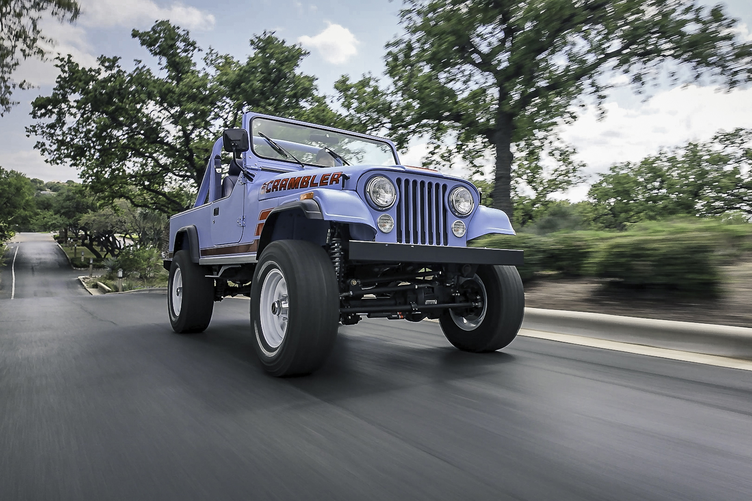 Vigilante 4×4 Scrambler: Jeep CJ-8 Klassiyini 392 HEMI Gücü ilə Birləşdirir