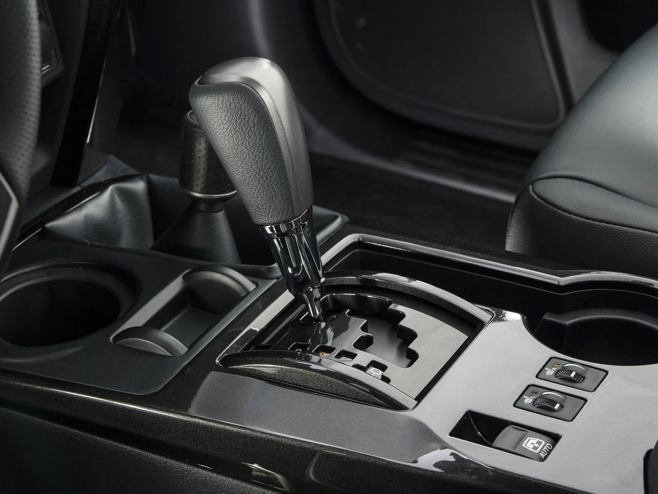 Toyota 4Runner V Restyling — 12