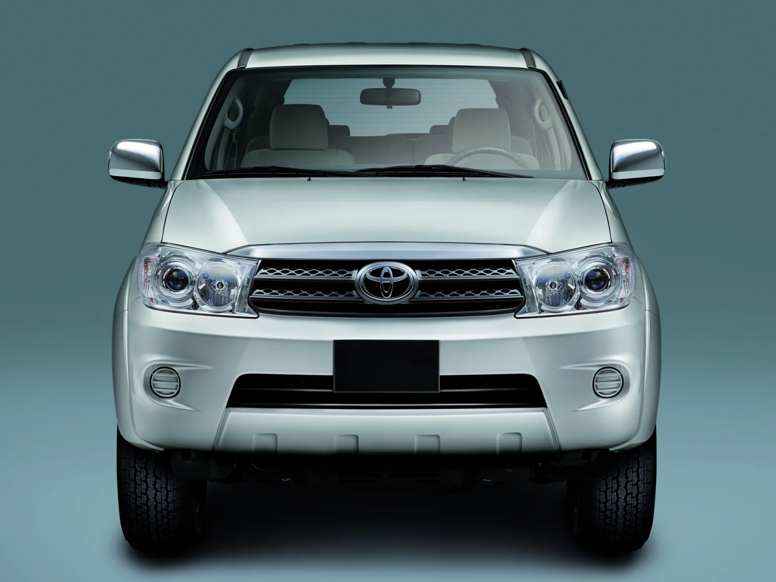Toyota Fortuner I Restyling — 2