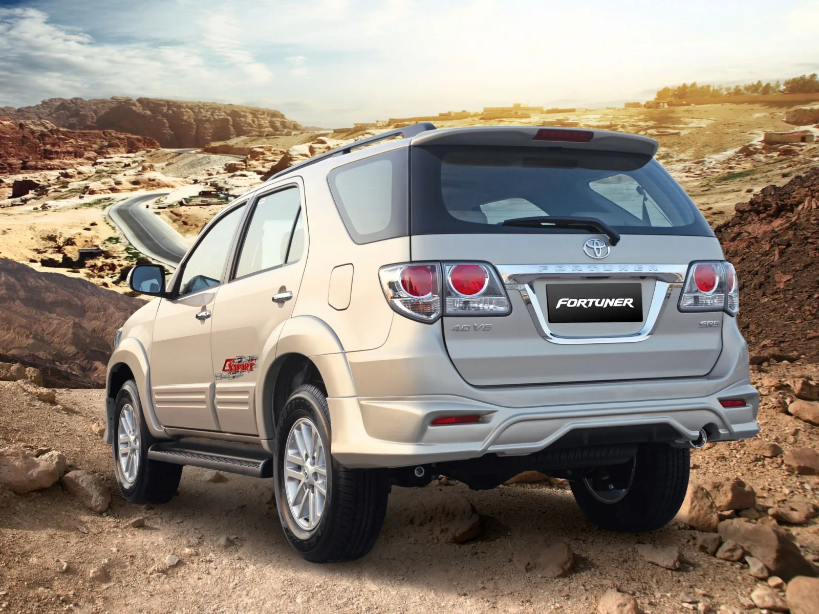 Toyota Fortuner I Restyling 2 — 3