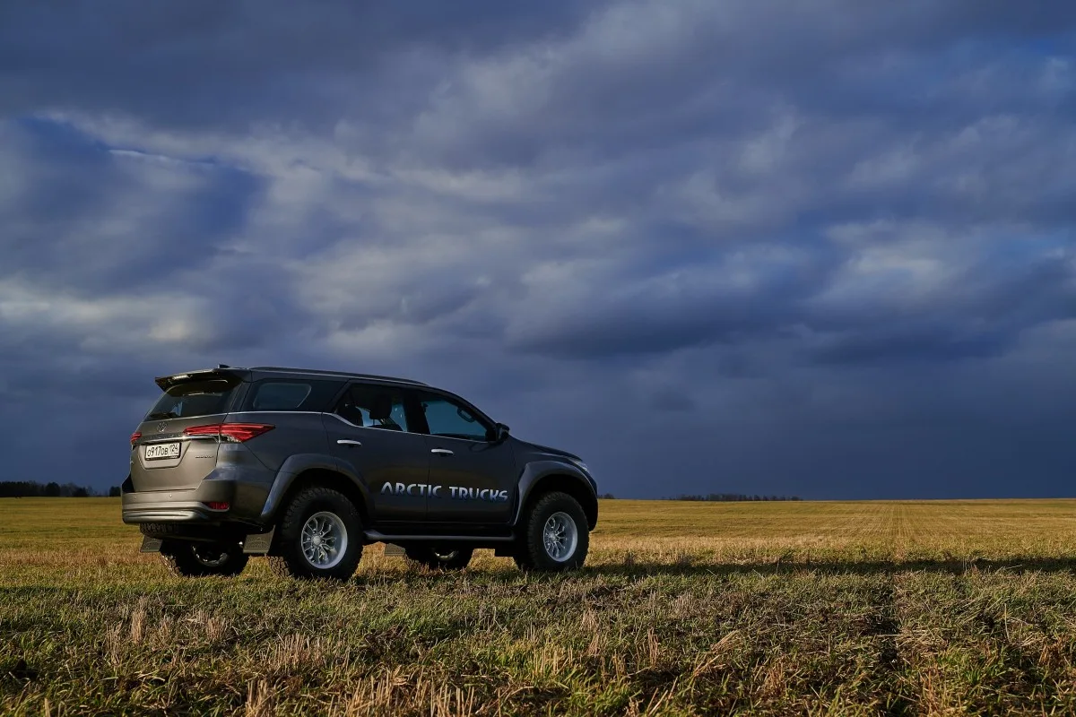 Toyota Fortuner Arctic Trucks — 4