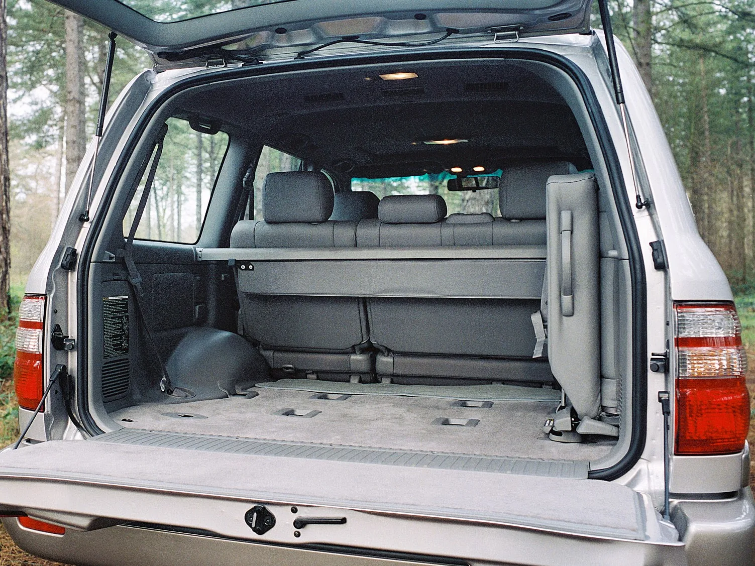 Toyota Land Cruiser 100 Series Restyling (J100) — 7