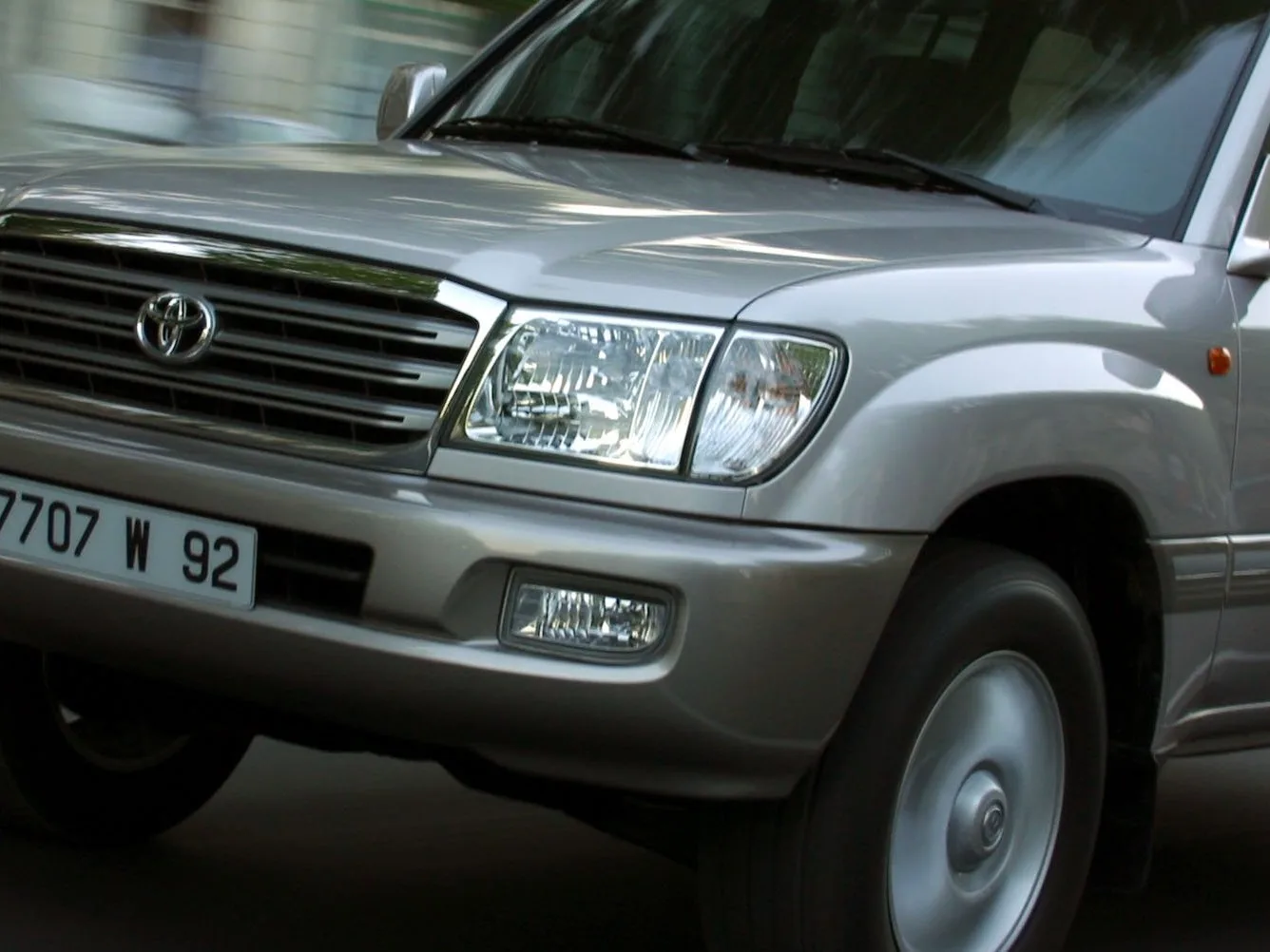 Toyota Land Cruiser 100 Series Restyling (J100) — 8