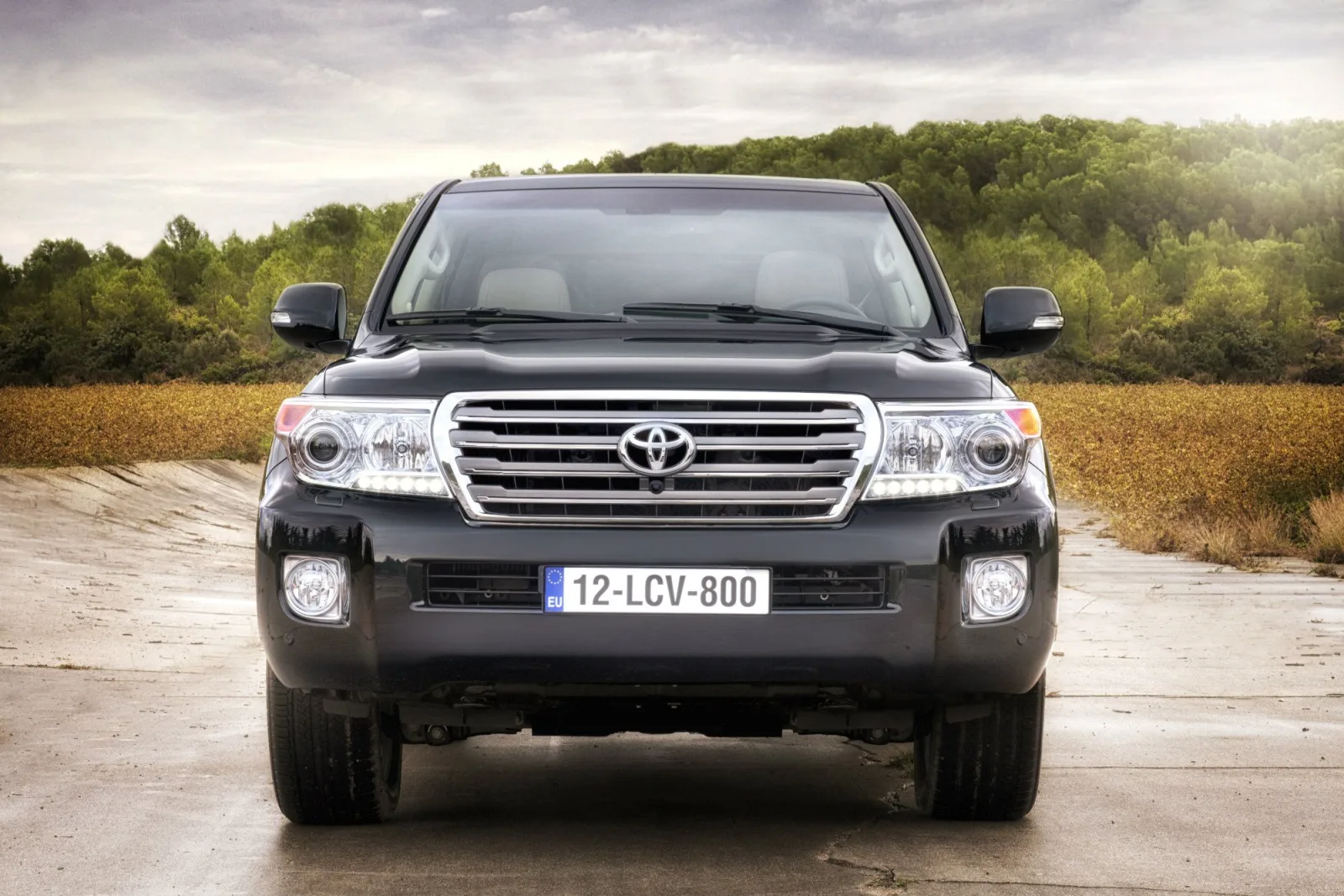 Toyota Land Cruiser 200 Series Restyling (J200) — 3