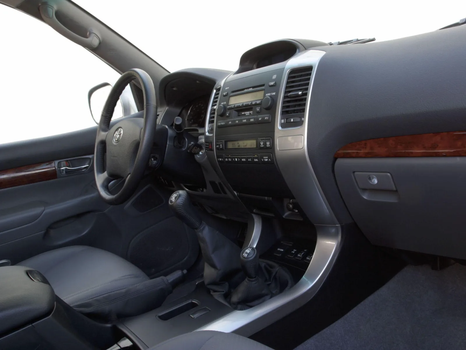 Toyota Land Cruiser Prado 120 Series (J120) — 7