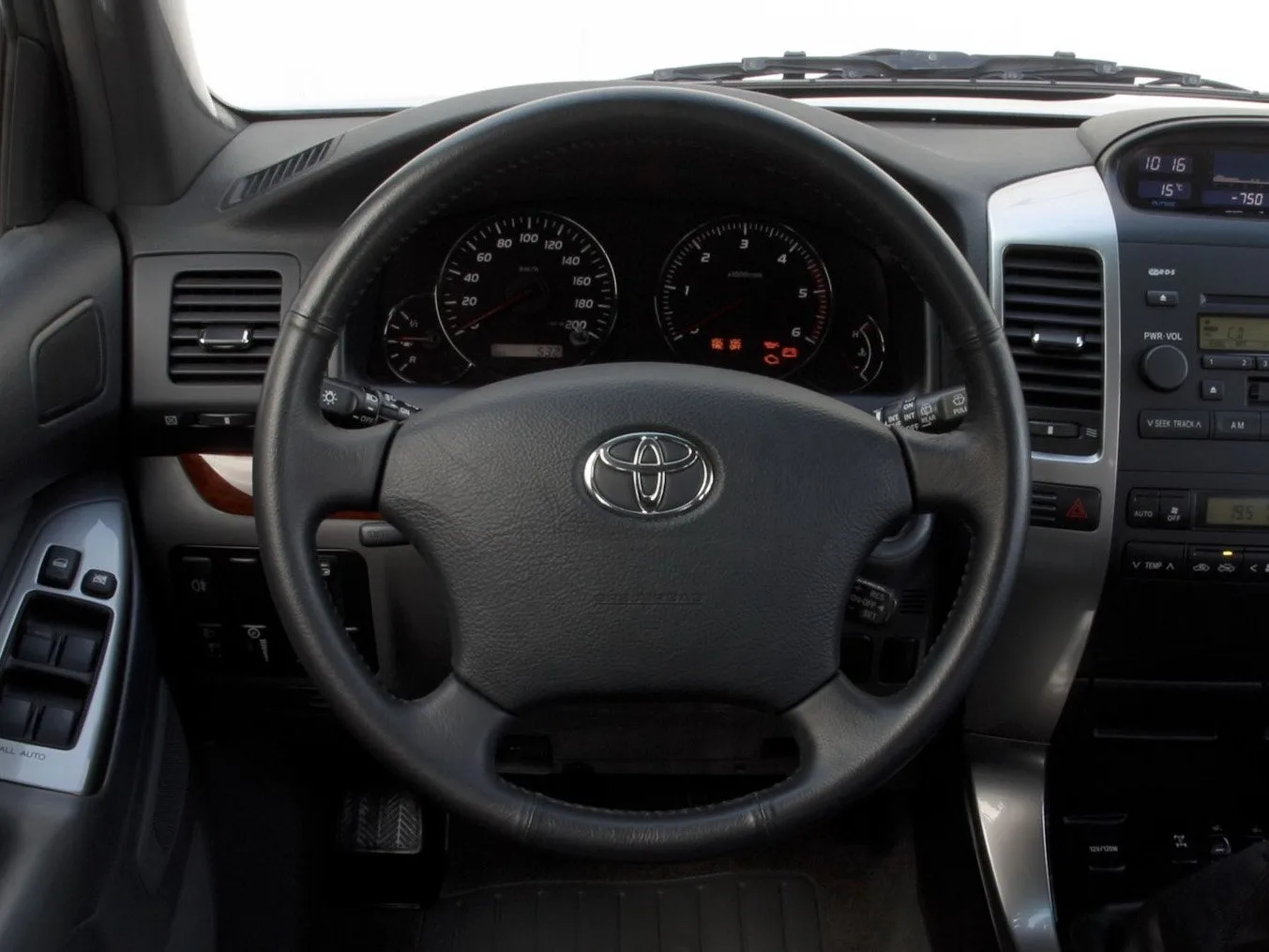 Toyota Land Cruiser Prado 120 Series (J120) — 8