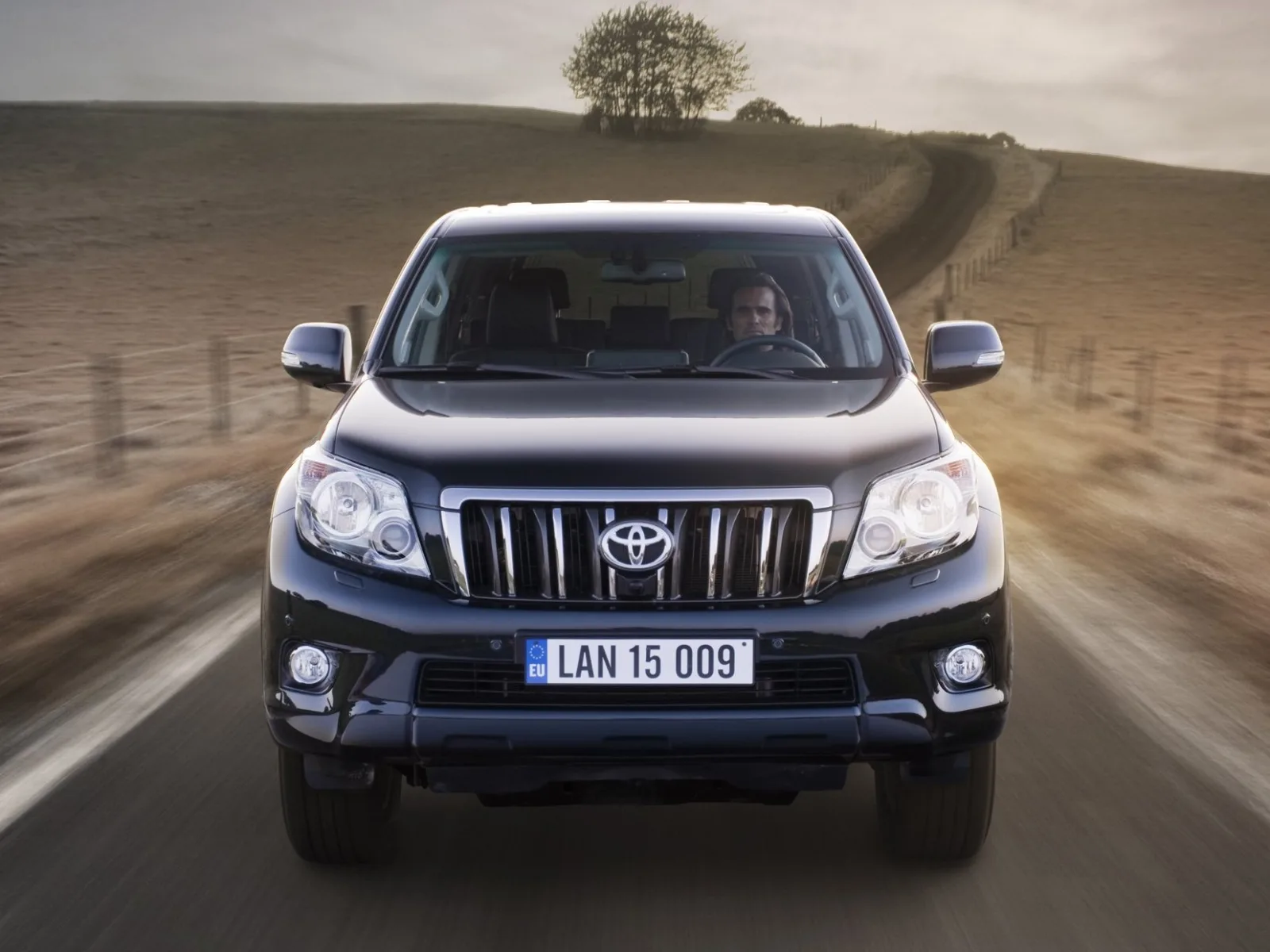 Toyota Land Cruiser Prado 150 Series (J150) — 3