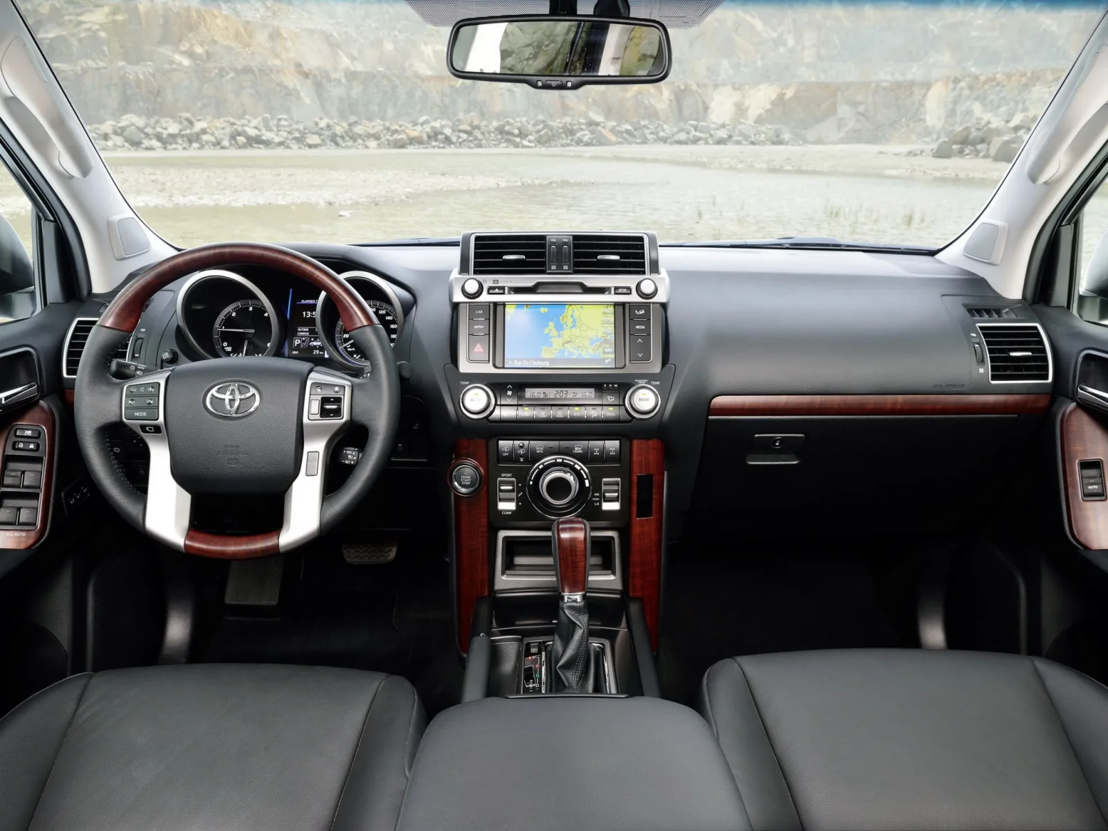 Toyota Land Cruiser Prado 150 Series Restyling (J150) — 6