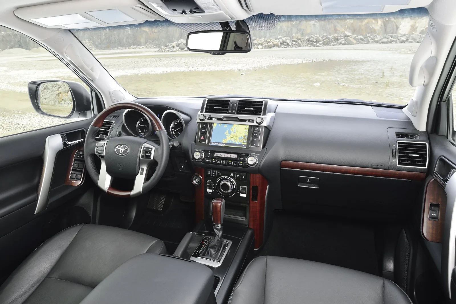 Toyota Land Cruiser Prado 150 Series Restyling (J150) — 7