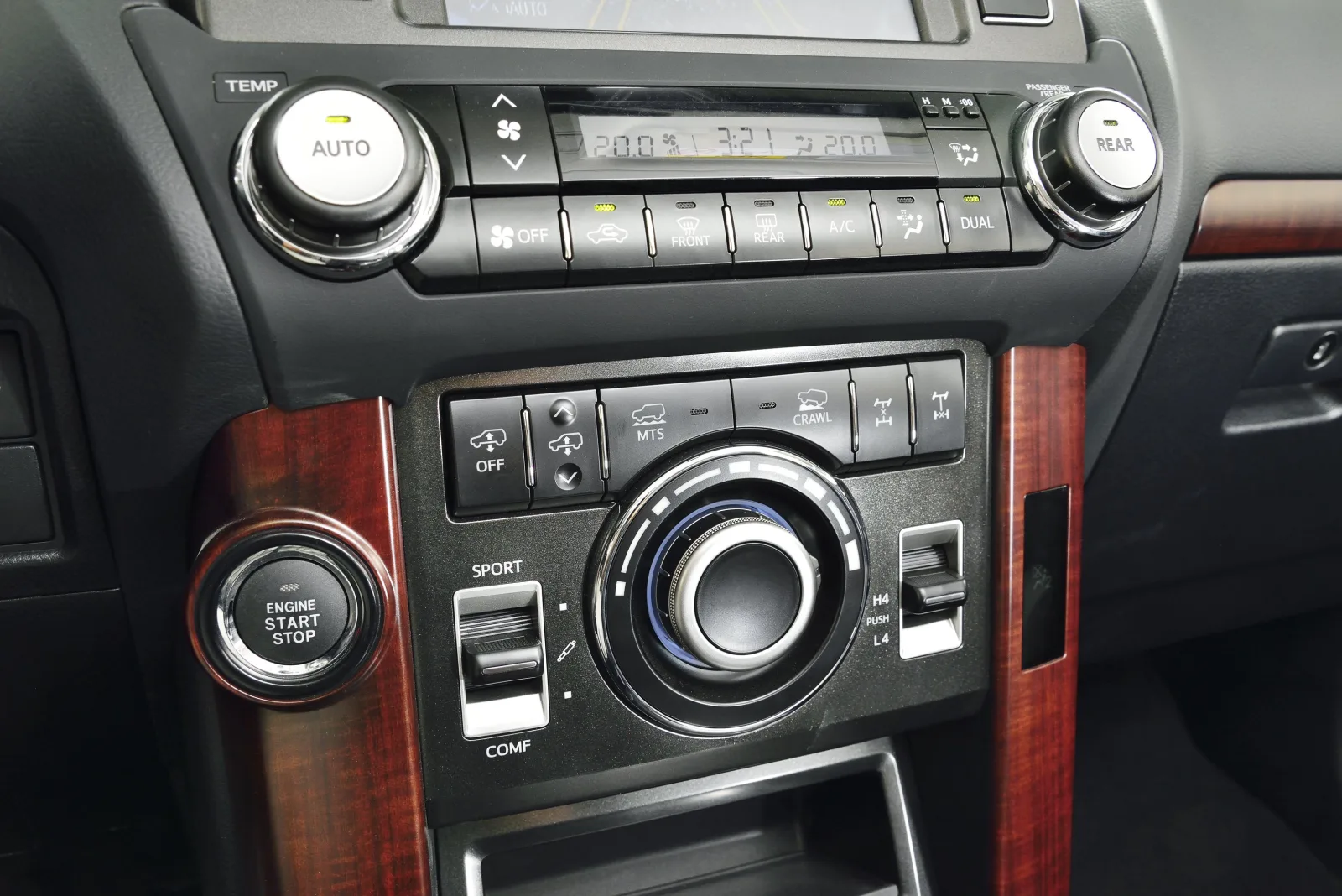 Toyota Land Cruiser Prado 150 Series Restyling (J150) — 17
