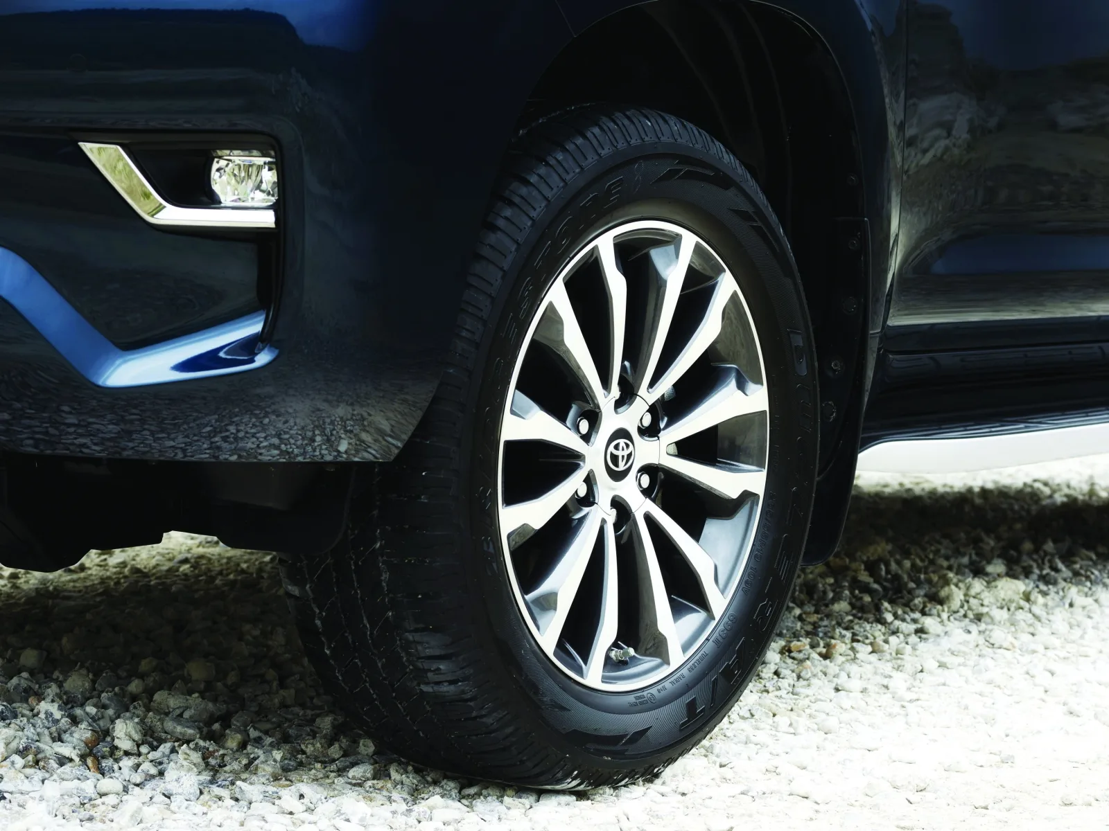 Toyota Land Cruiser Prado 150 Series Restyling 2 (J150) — 17