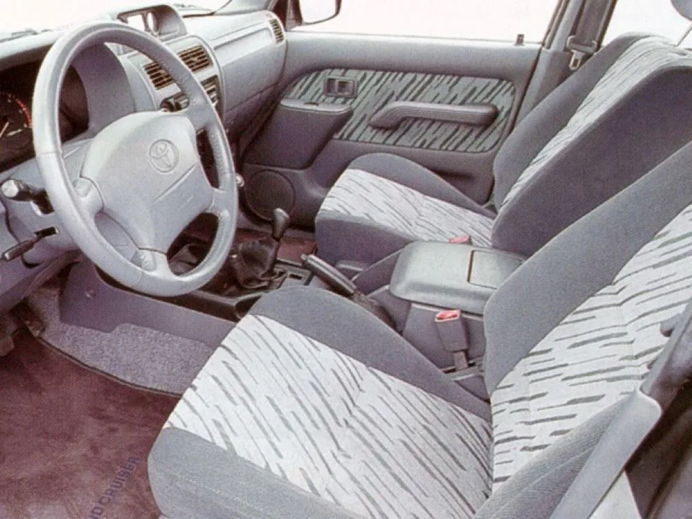 Toyota Land Cruiser Prado 90 Series (J90) — 7