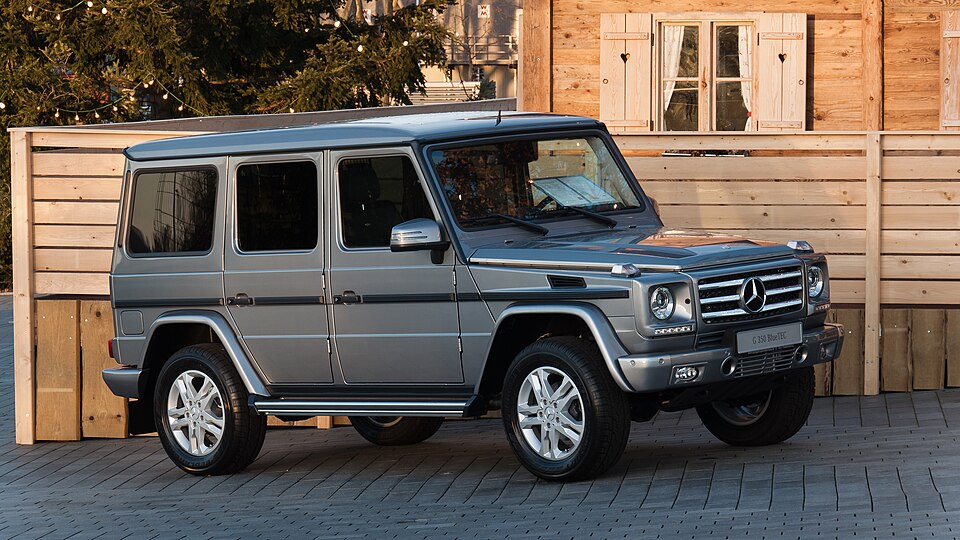 Mercedes-Benz G-Class W463 (2nd gen)