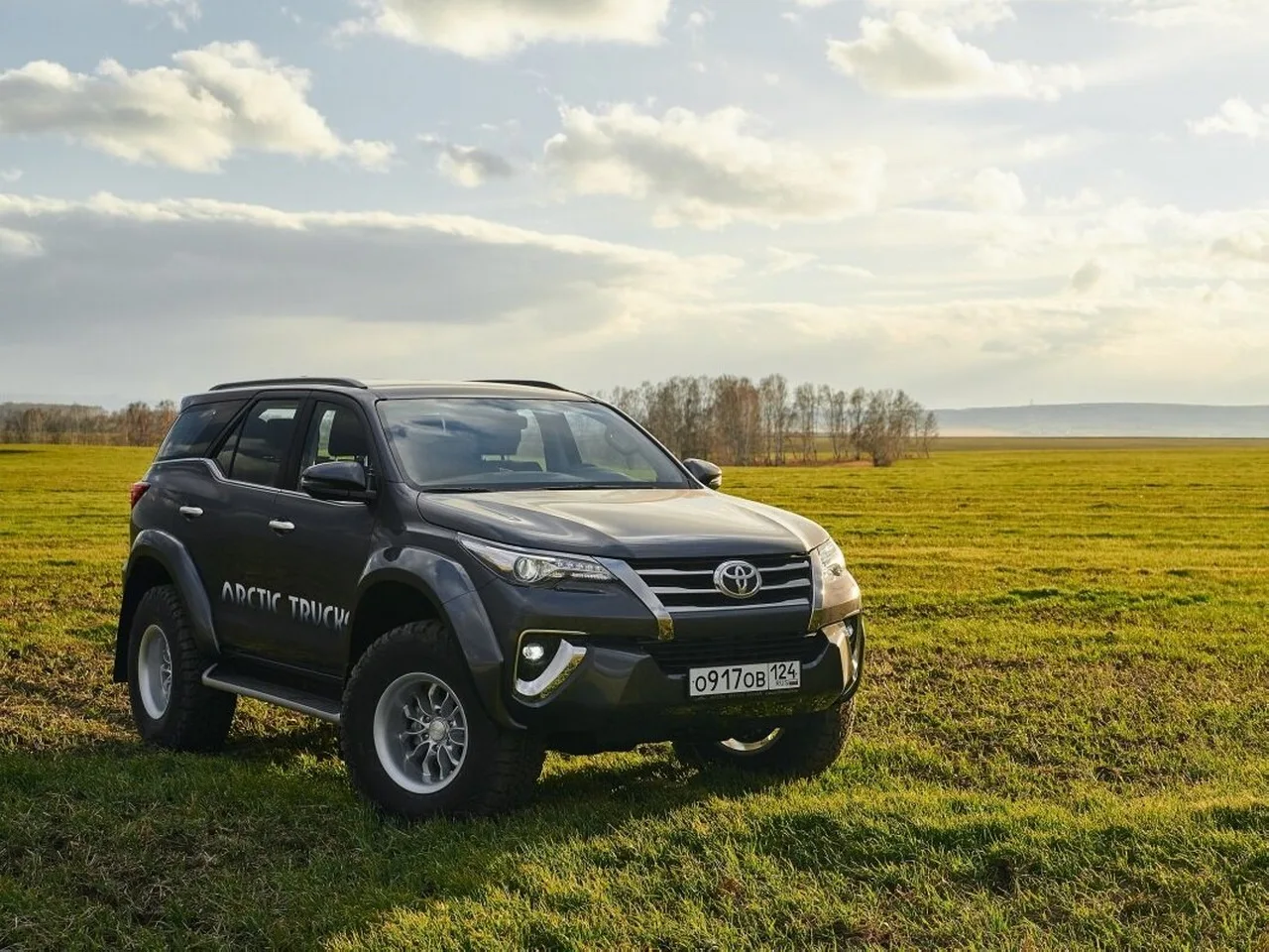 Toyota Fortuner Arctic Trucks