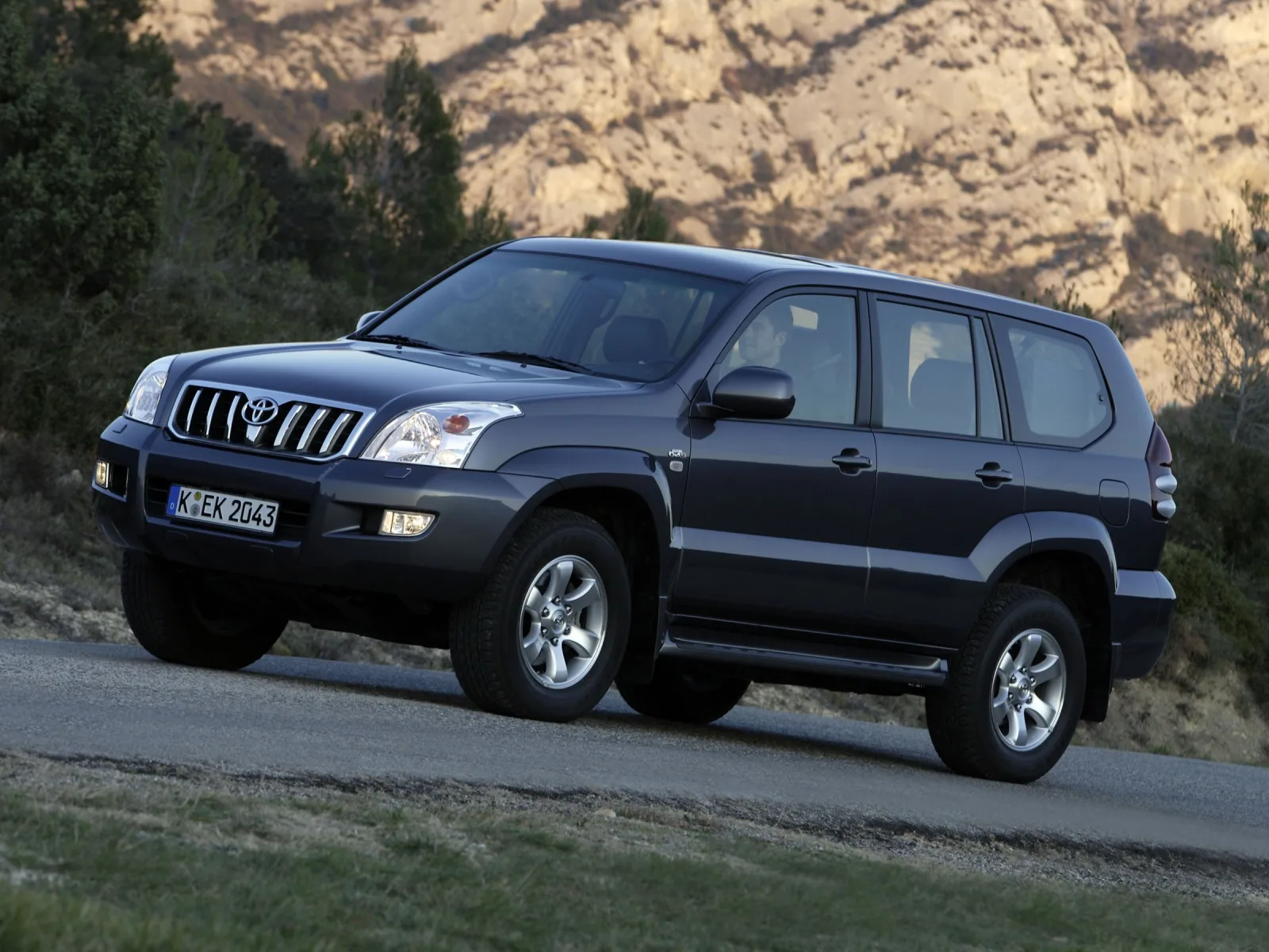 Toyota Land Cruiser Prado 120 Series Restyling (J120)